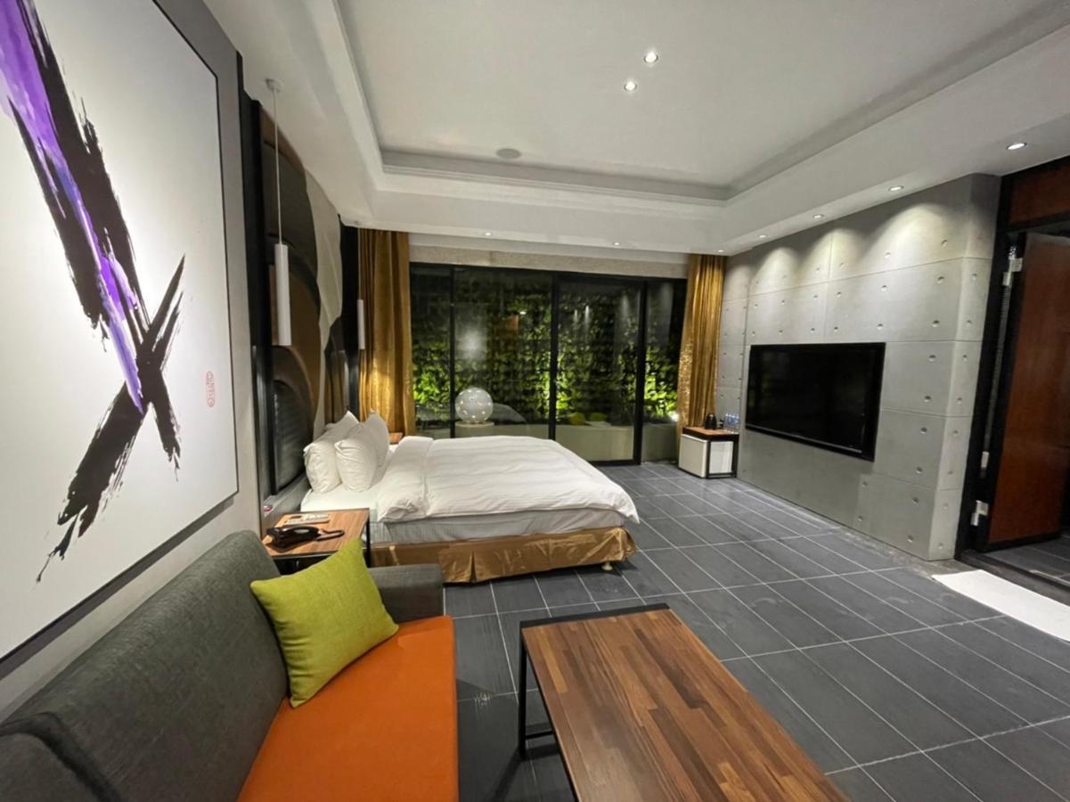Minimalist Fashion Motel Taoyuan Bagian luar foto