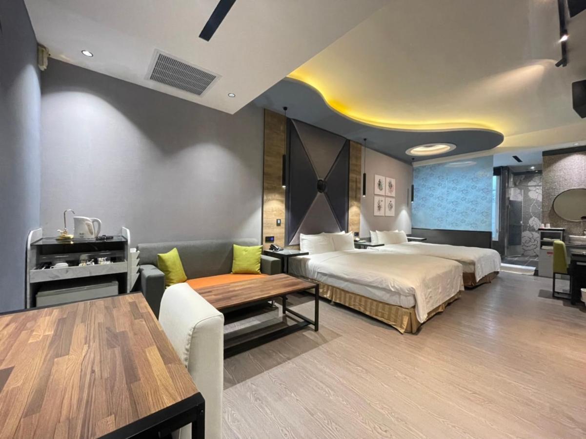 Minimalist Fashion Motel Taoyuan Bagian luar foto