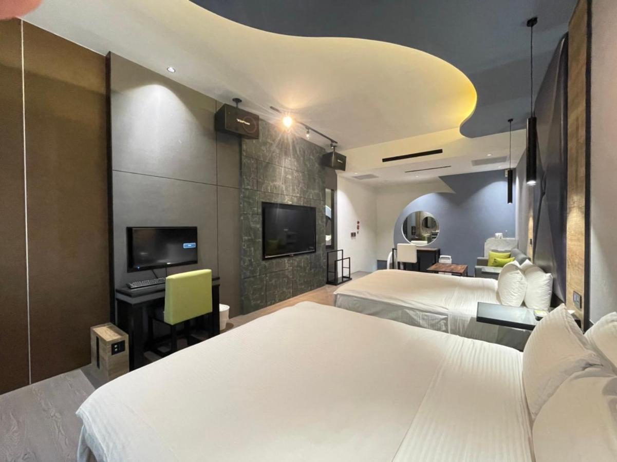 Minimalist Fashion Motel Taoyuan Bagian luar foto